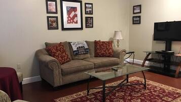 Smart-TV og DVD-spiller