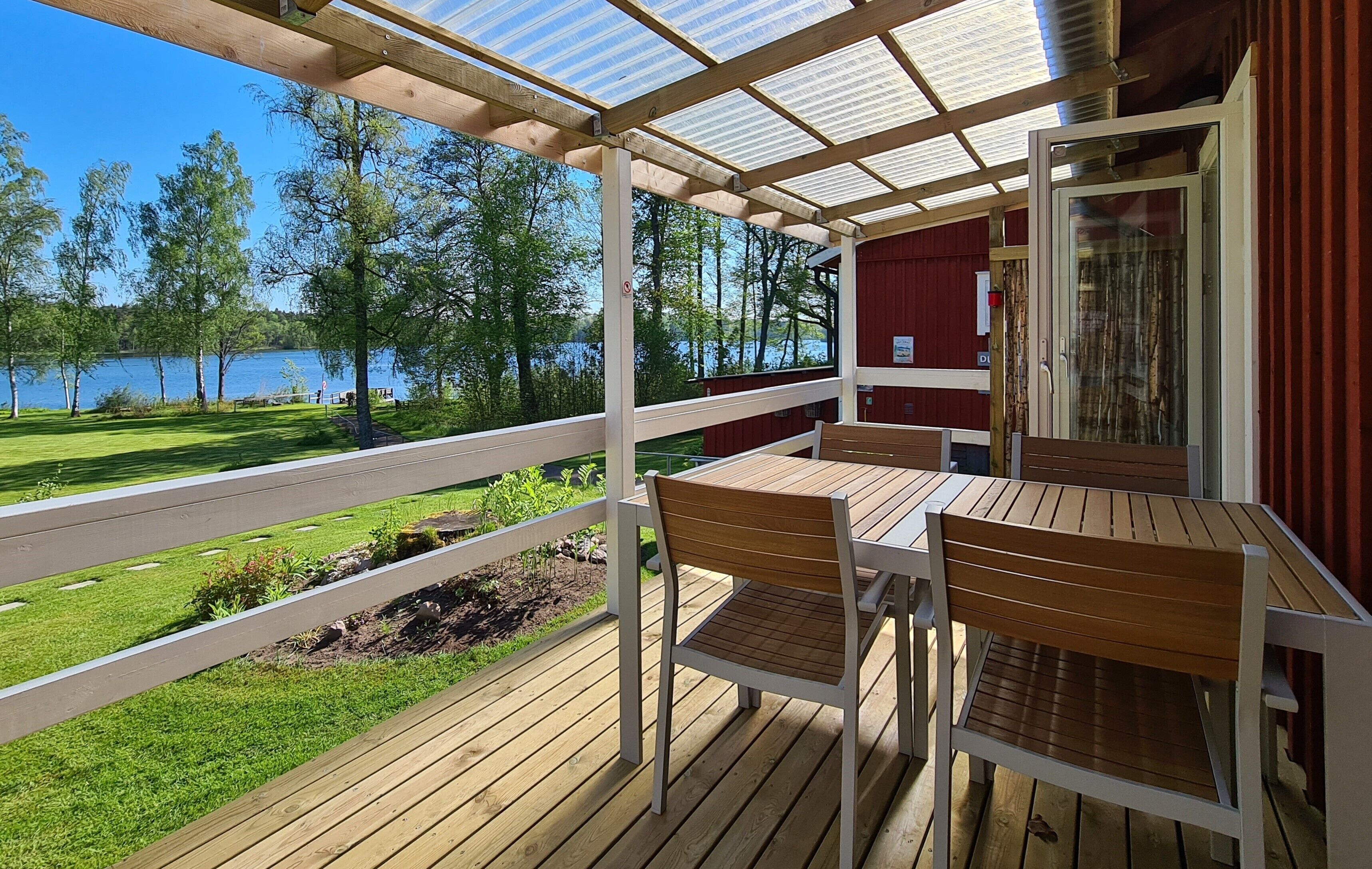 Lägenhet Comfort - 2 sovrum - privat badrum - sjöutsikt | Terrass/Patio