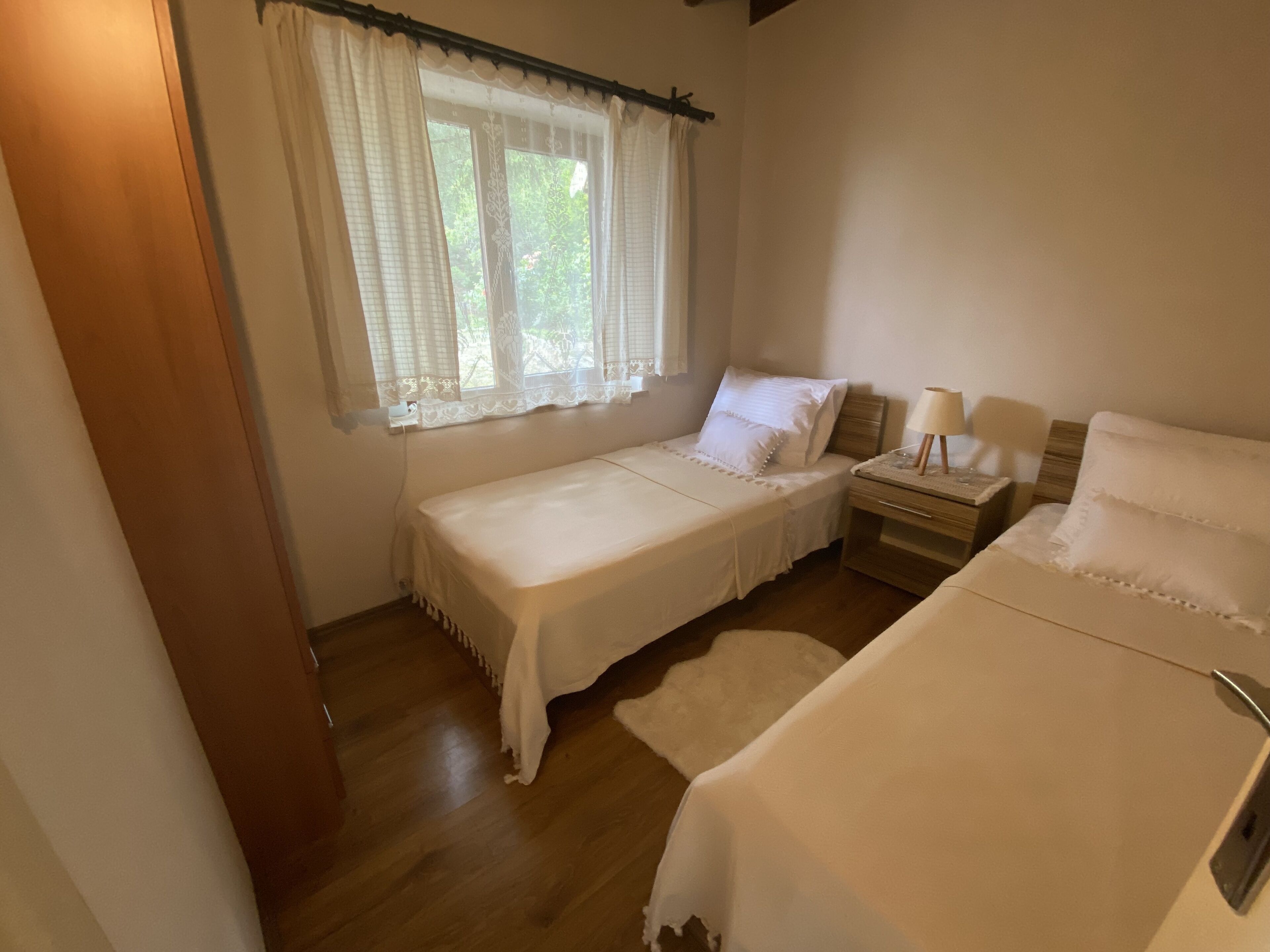 exclusive room | premium bedding, free minibar items, individually decorated