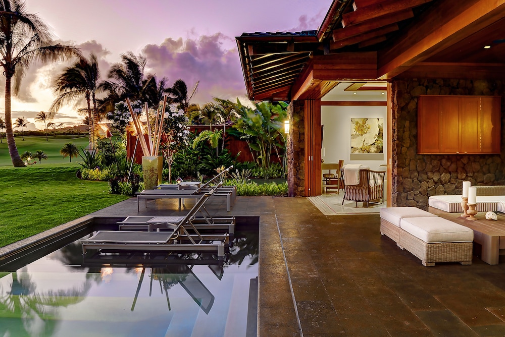 The Lodge at Kukuiʻula by null