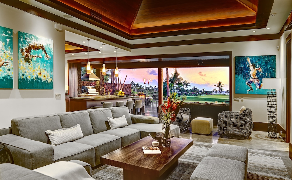 The Lodge at Kukuiʻula by null