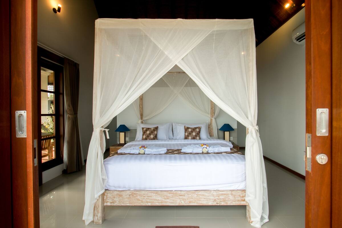 Villa 4