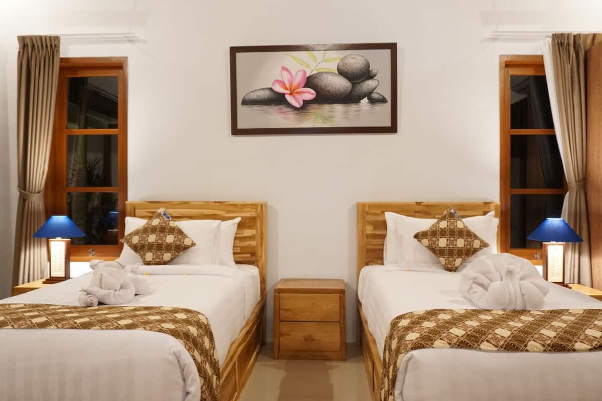 1 bedroom, in-room safe, desk, soundproofing
