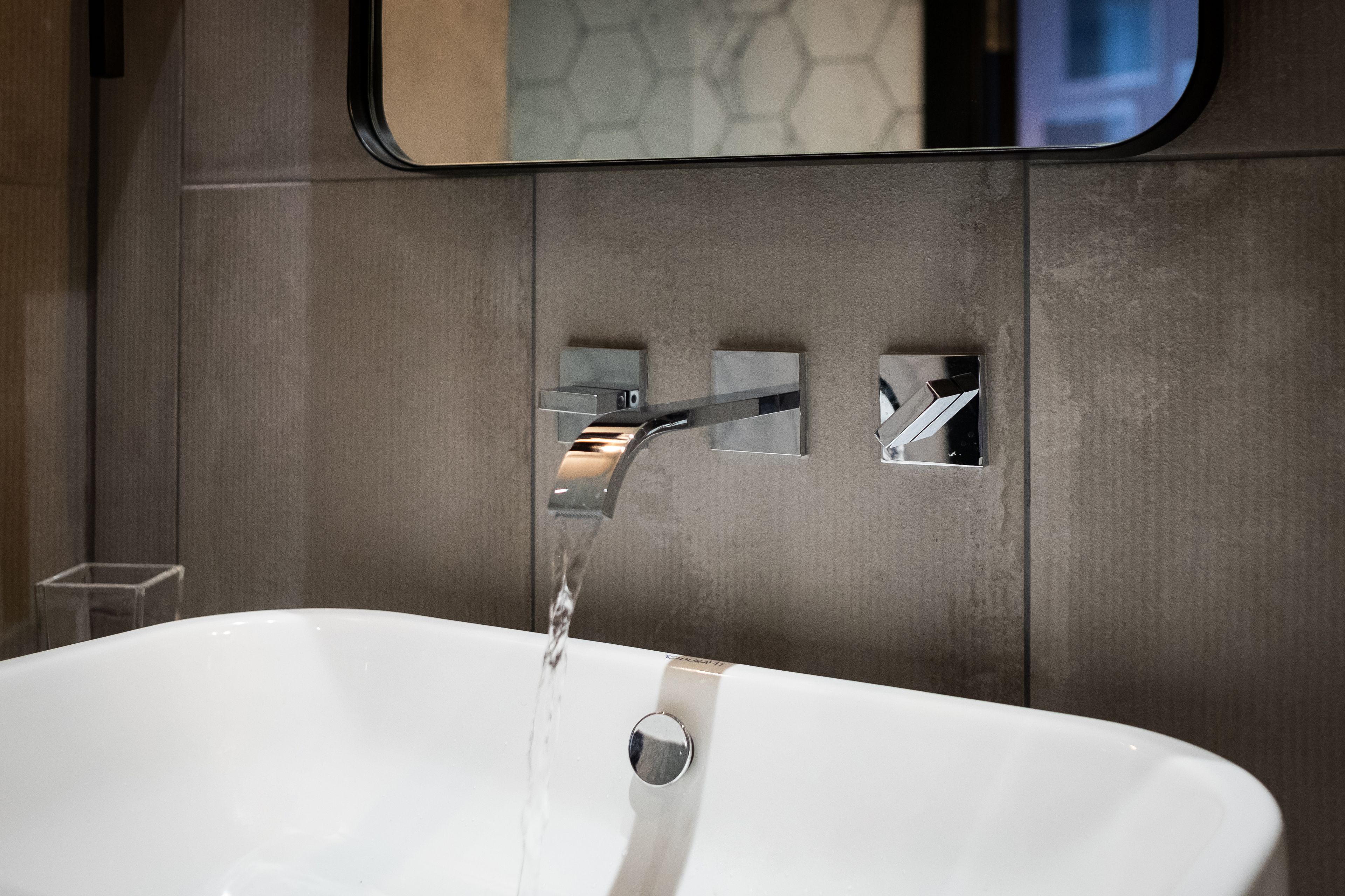 Photo - Hotel Indigo Manchester - Victoria Station by IHG