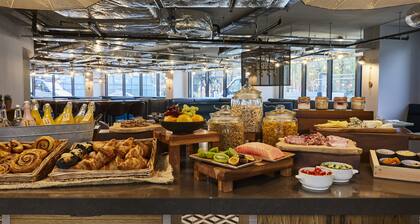 Hotel Indigo Manchester - Victoria Station by IHG