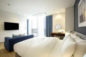Habitació doble executiva | Roba de llit d'alta qualitat, cobrellits i caixa forta a l'habitació 