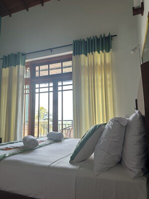 Deluxe Double Room, 1 Queen Bed, Hill View - Serenity Hill Oasis (Kandy)