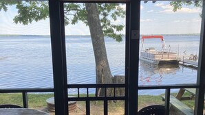 Interior - Cabin #3 - "Tamarack" (Carp Lake)