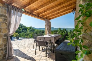 Outdoor dining - Villa Alba with breathtaking view from swiming pool, HEATED POOL, near Motovun (Livade)