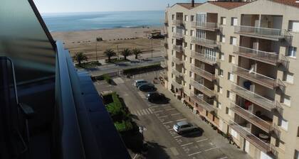 APARTMENT CLOSE TO THE BEACH FOR FAMILY OR FRIENDS HOLIDAYS