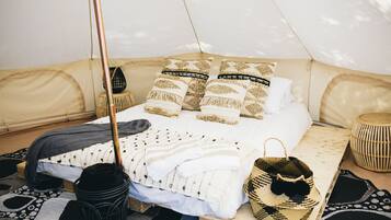 Premium bedding, free WiFi, bed sheets