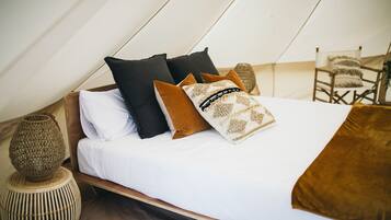 Premium bedding, free WiFi, bed sheets