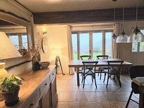 Dining - STUNNING VIEWS at Hillcrest cottage, Cotswolds, AONB (Brimscombe)