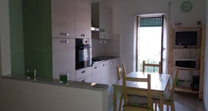 Melaverde, between Rome and Naples, 150 m from the sea, 15 km from the thermal baths of Suio