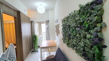 Kondominium Standar, 1 Tempat Tidur Queen dengan tempat tidur Sofa, Bebas Asap Rokok | Ruang keluarga