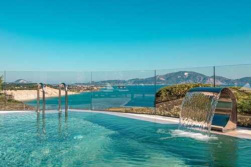 Kymaros Luxury Villa Lofos, 3 chambres, piscine privée, vue sur la mer