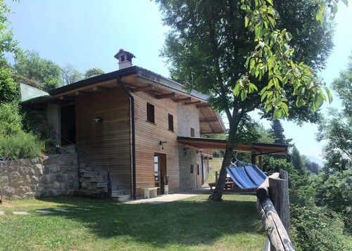 CHALET TRE SANTELLE BOSSICO