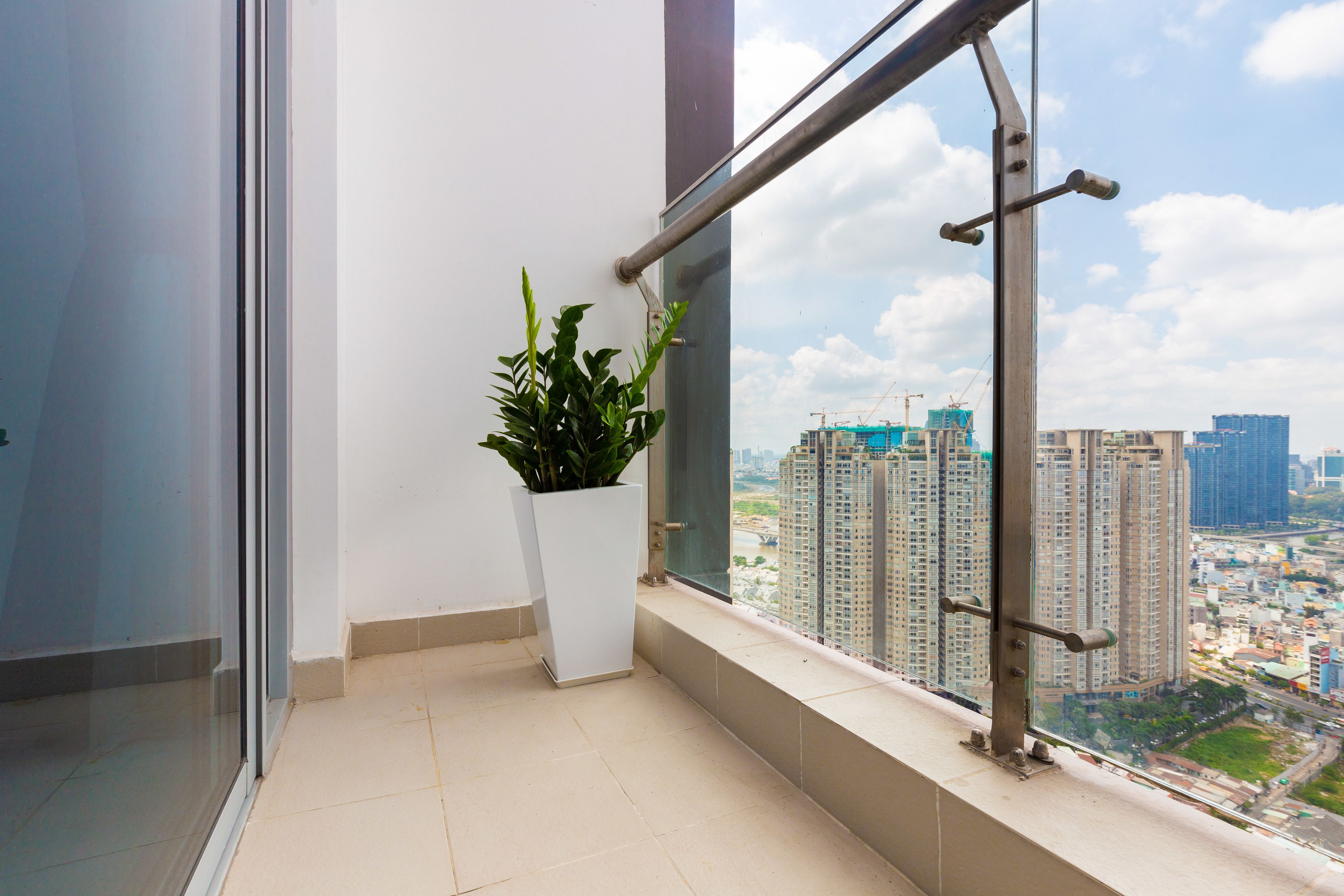 superior apartment, 2 bedrooms, city view | living room | flat-screen tv