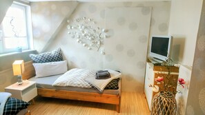 2 Schlafzimmer, Zimmersafe, Bügeleisen/Bügelbrett, Reisekinderbett