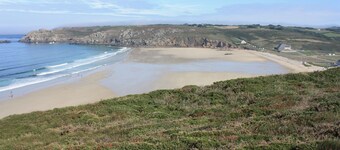 Custren, Esquibien - AD5009