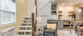 Magical Moments Await! Fabulous Lake View & Star Gazing from Upper Balcony.