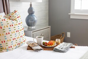 3 chambres, fer et planche à repasser, accès au Wi-Fi (inclus)