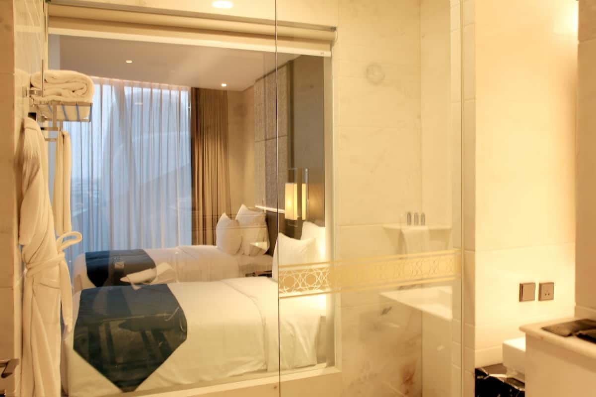 Minibar, in-room safe, desk, laptop workspace