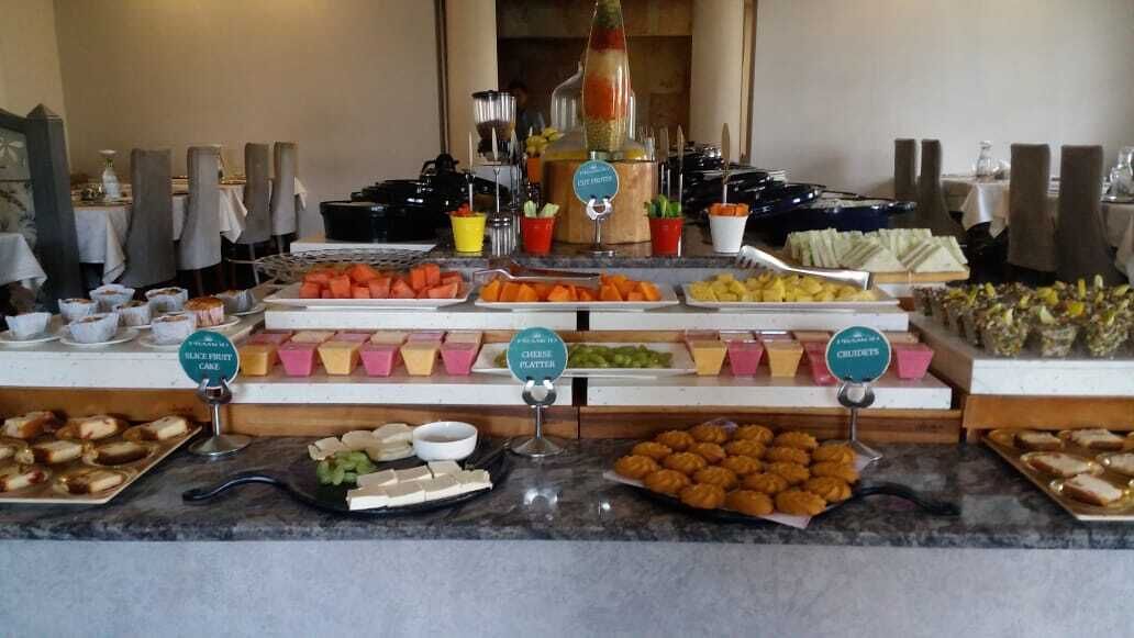Sarapan prasmanan