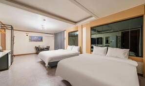 Suite junior | Muebles diferentes y wifi gratis