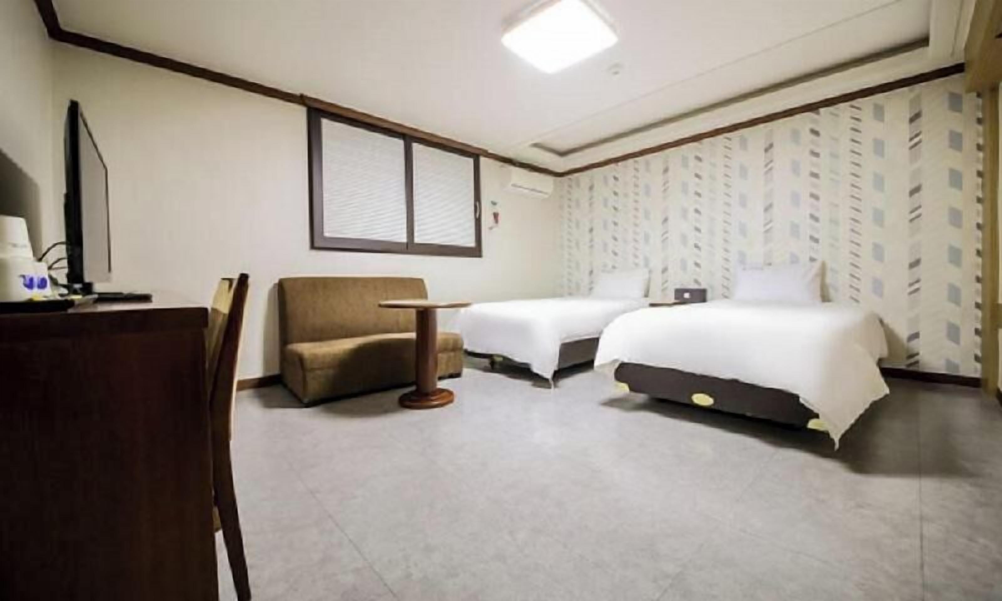 Muebles diferentes y wifi gratis 