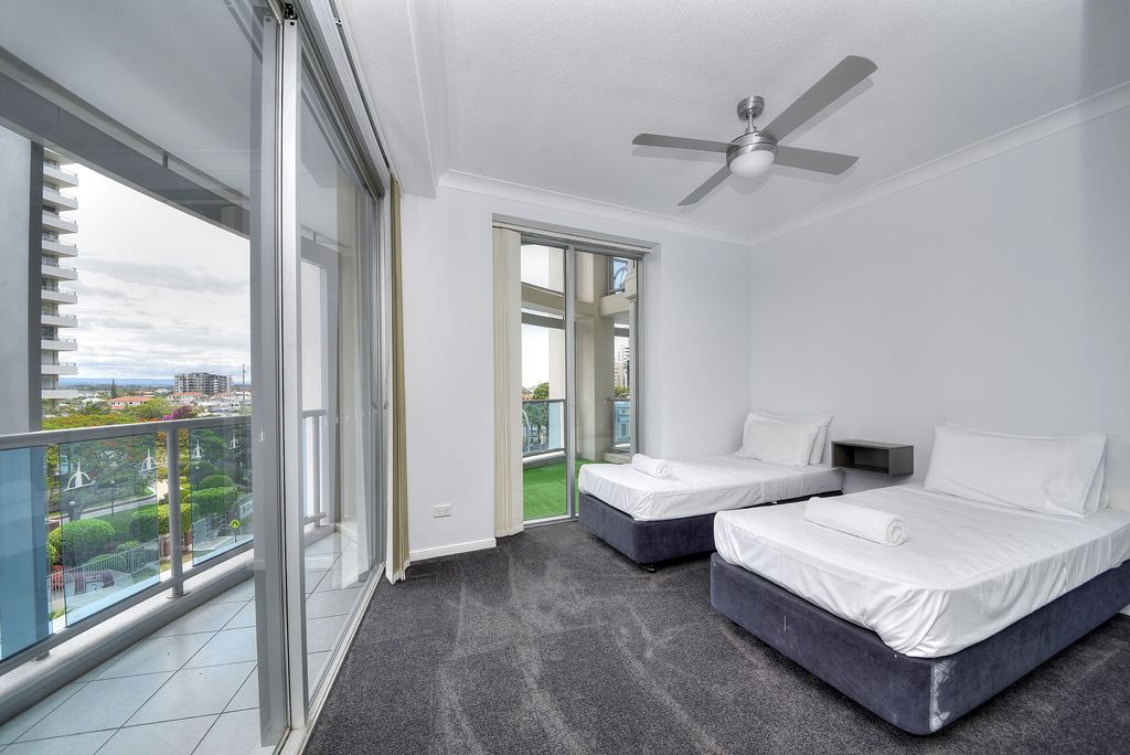 standard apartment, 2 bedrooms, river view | 2 bedrooms, individually decorated, individually furnished