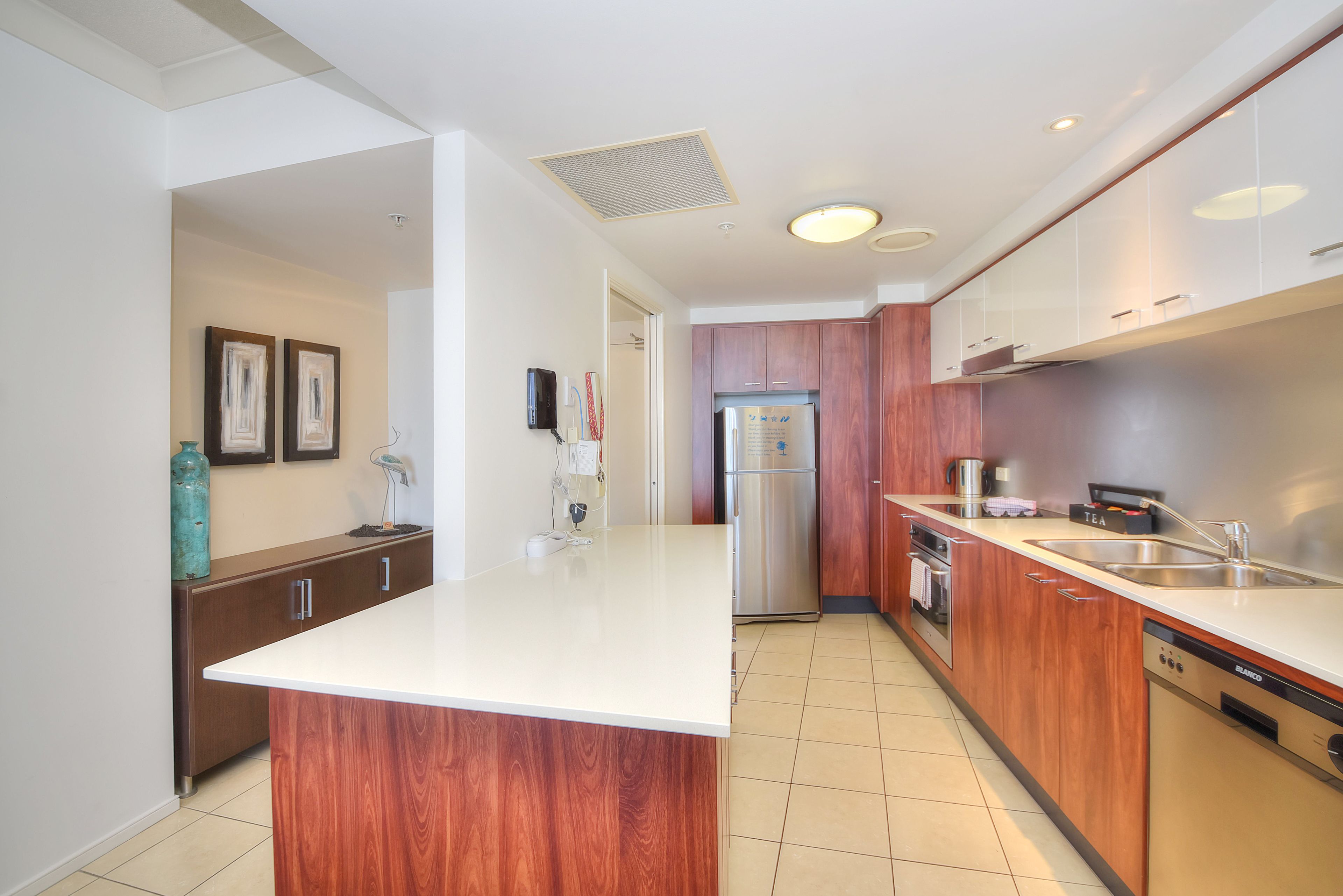 superior apartment, 2 bedrooms, ocean view | private kitchen | oven, stovetop, dishwasher, electric kettle
