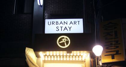 Urban Art Stay - Hostel