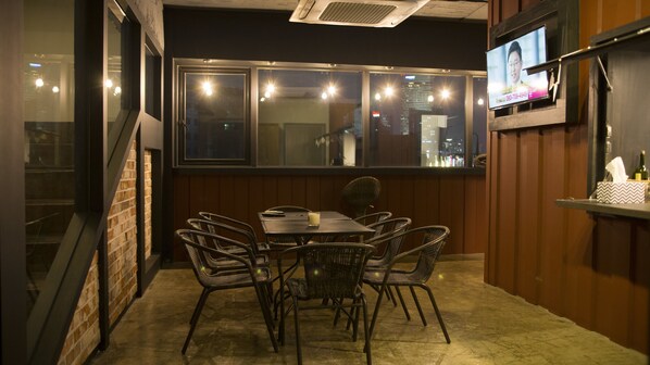 Lobby lounge - Urban Art Stay - Hostel (Seoul)