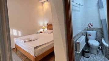 Phòng phong cách cổ điển | Bộ đồ giường cao cấp, chăn bông, nệm Tempur-Pedic