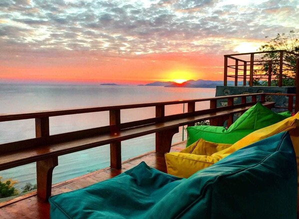 Sundeck