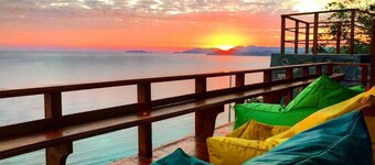 One Tree Hill - Hostel