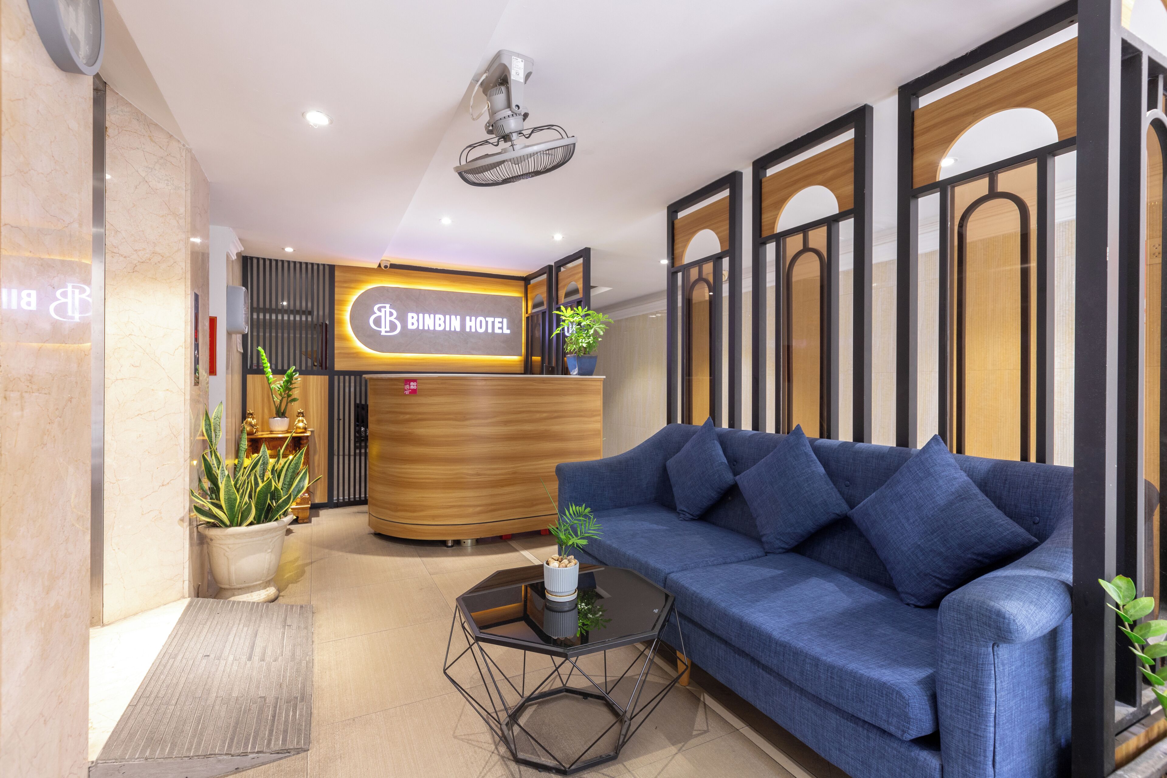 สมาร์ททีวี 32 นิ้ว พร้อมช่องเคเบิล, ทีวี