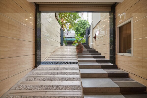 Reception - Bin Bin Hotel 2 - Near Him Lam D7 (Ho Chi Minh City)