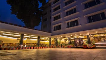 Fachada de la propiedad