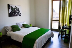 Basic Double Room, City View | Individually decorated, individually furnished, desk, rollaway beds - Ficurinia Guest House (Catania)