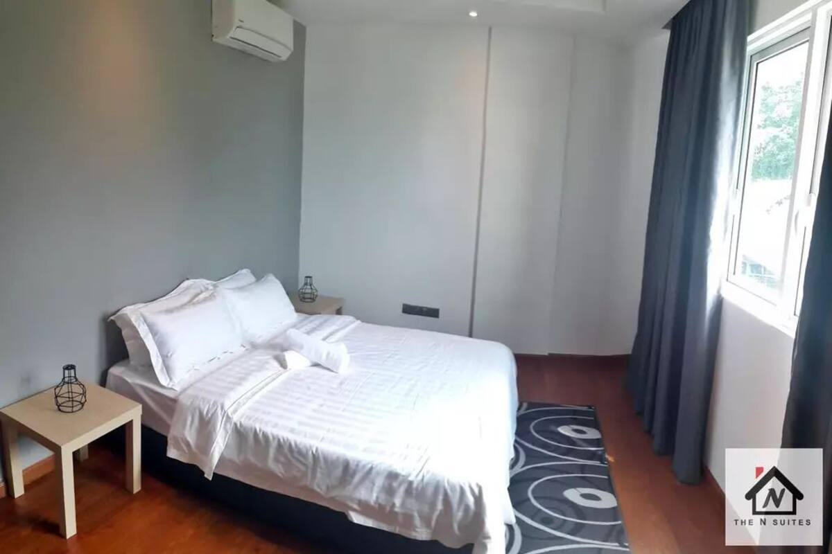 Iron/ironing board, free WiFi