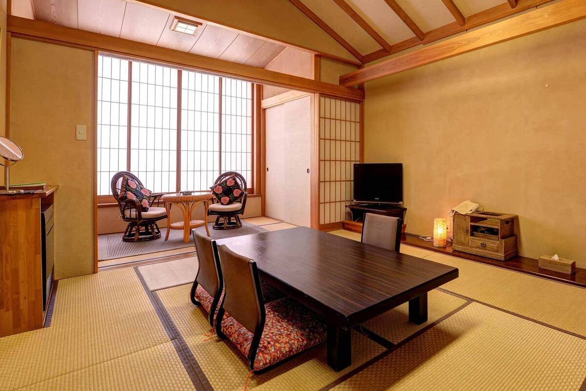 Japanese-Style Room - New building