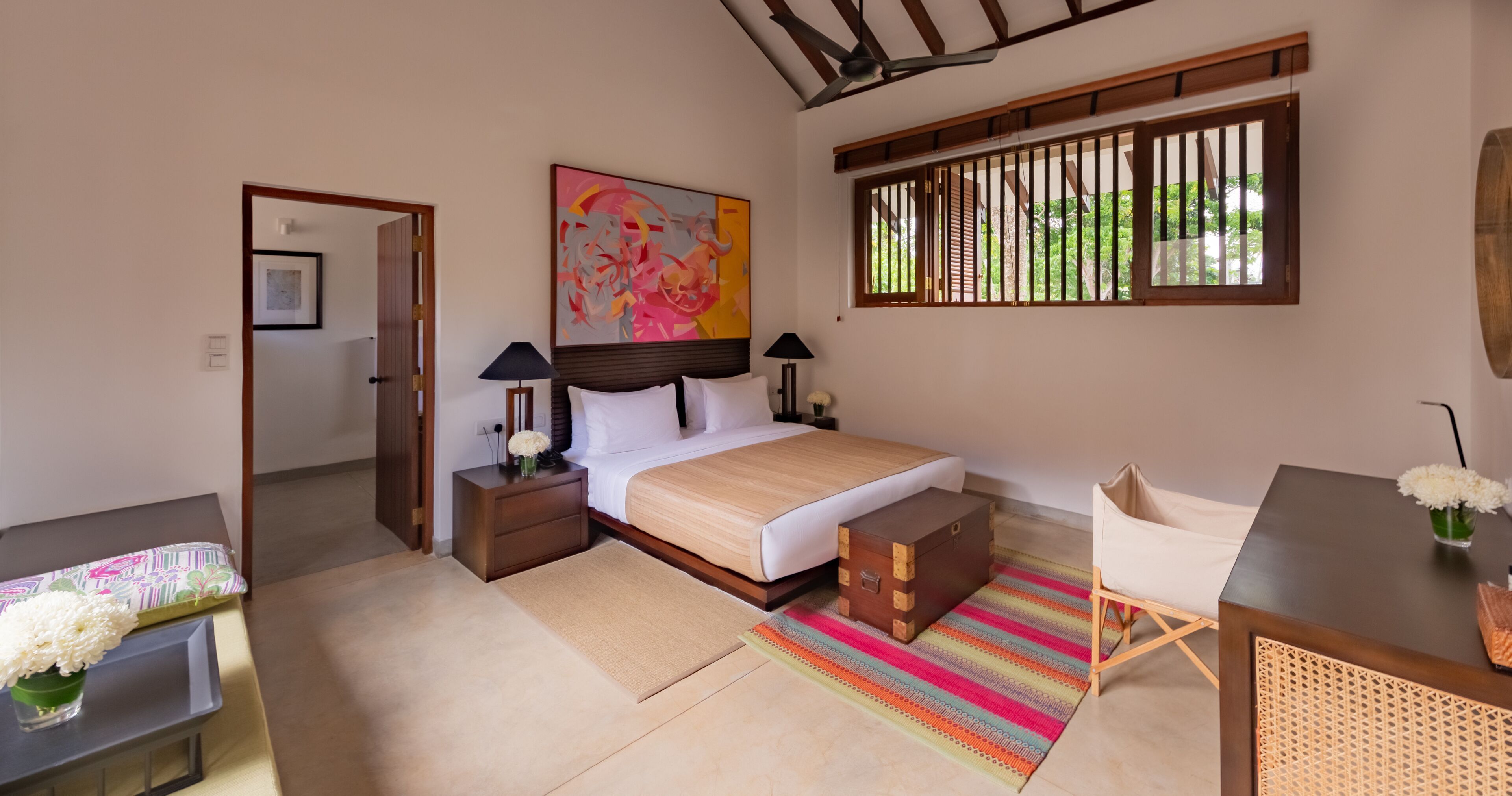 Premium bedding, in-room safe, individually furnished, desk