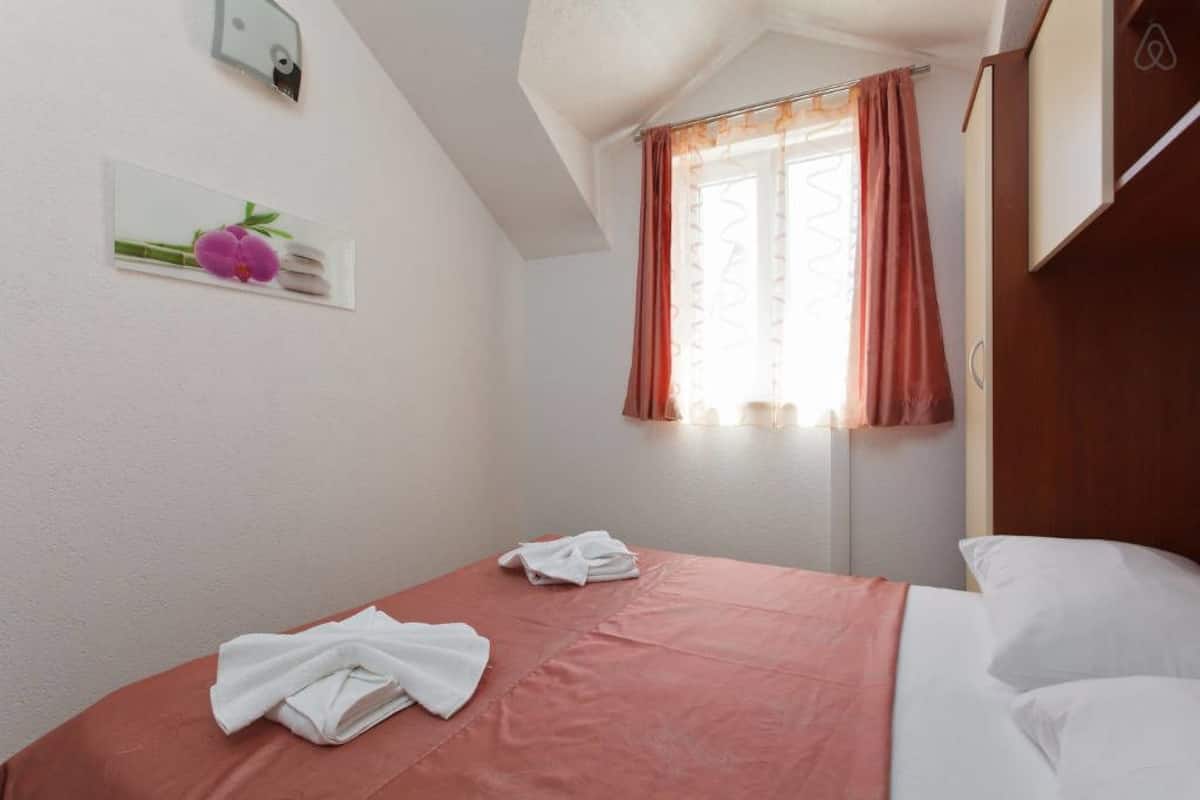 Comfort Apartment, 2 Bedrooms, Balcony, Sea View | Free cots/infant beds, free WiFi, bed sheets