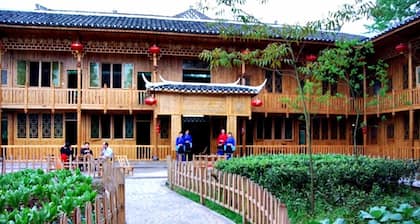 Li Sen Hotel & Resort