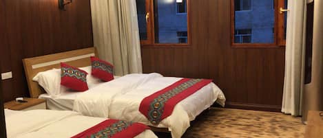 1 habitación, escritorio, cortinas blackout y wifi gratis