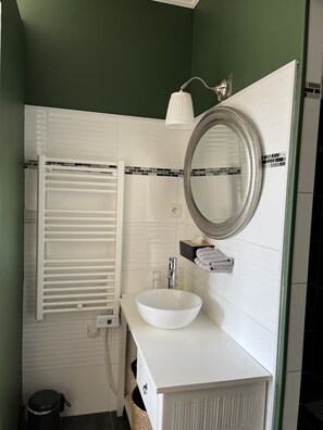 Comfort Double Room | Bathroom