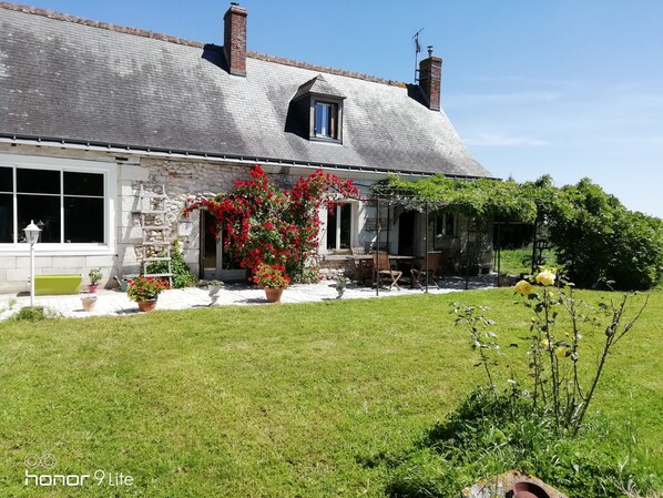Front of property - La Ferme du Bien Etre (Athee-sur-Cher)