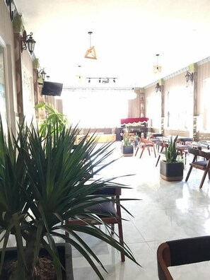 Interior detail - Xuan Mai Villa (Duc Trong)